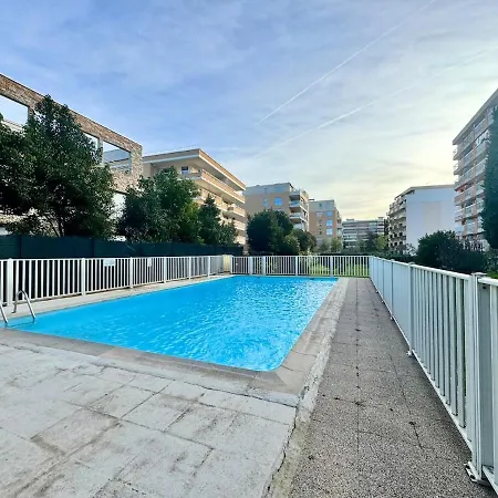Le Lys - 4 Prs - Clim - Piscine - Parking شقة أنتيب
