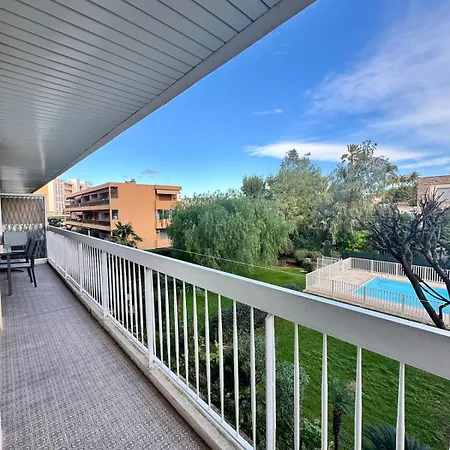 Le Lys - 4 Prs - Clim - Piscine - Parking Apartment