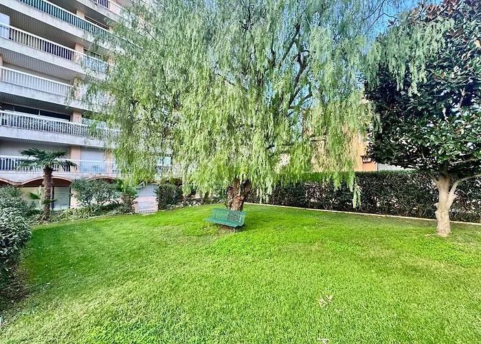 Le Lys - 4 Prs - Clim - Piscine - Parking شقة